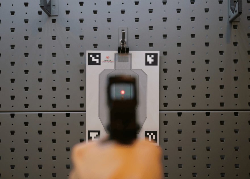 Pros and Cons of Red Dot Sights