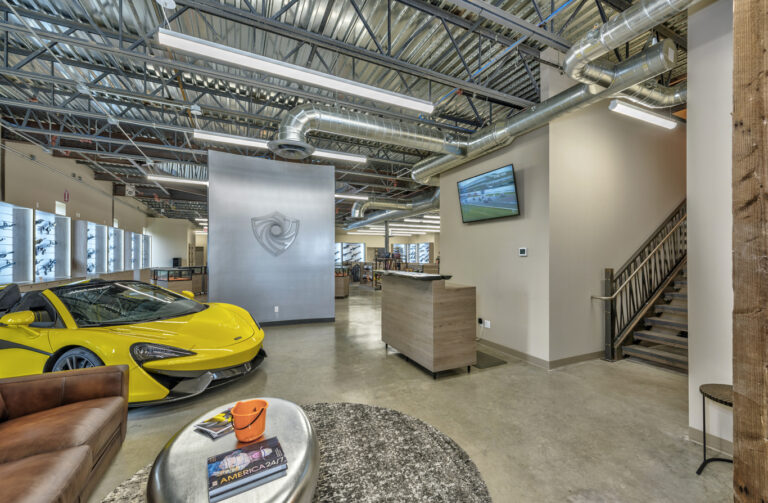 securite gun club lobby 768x503